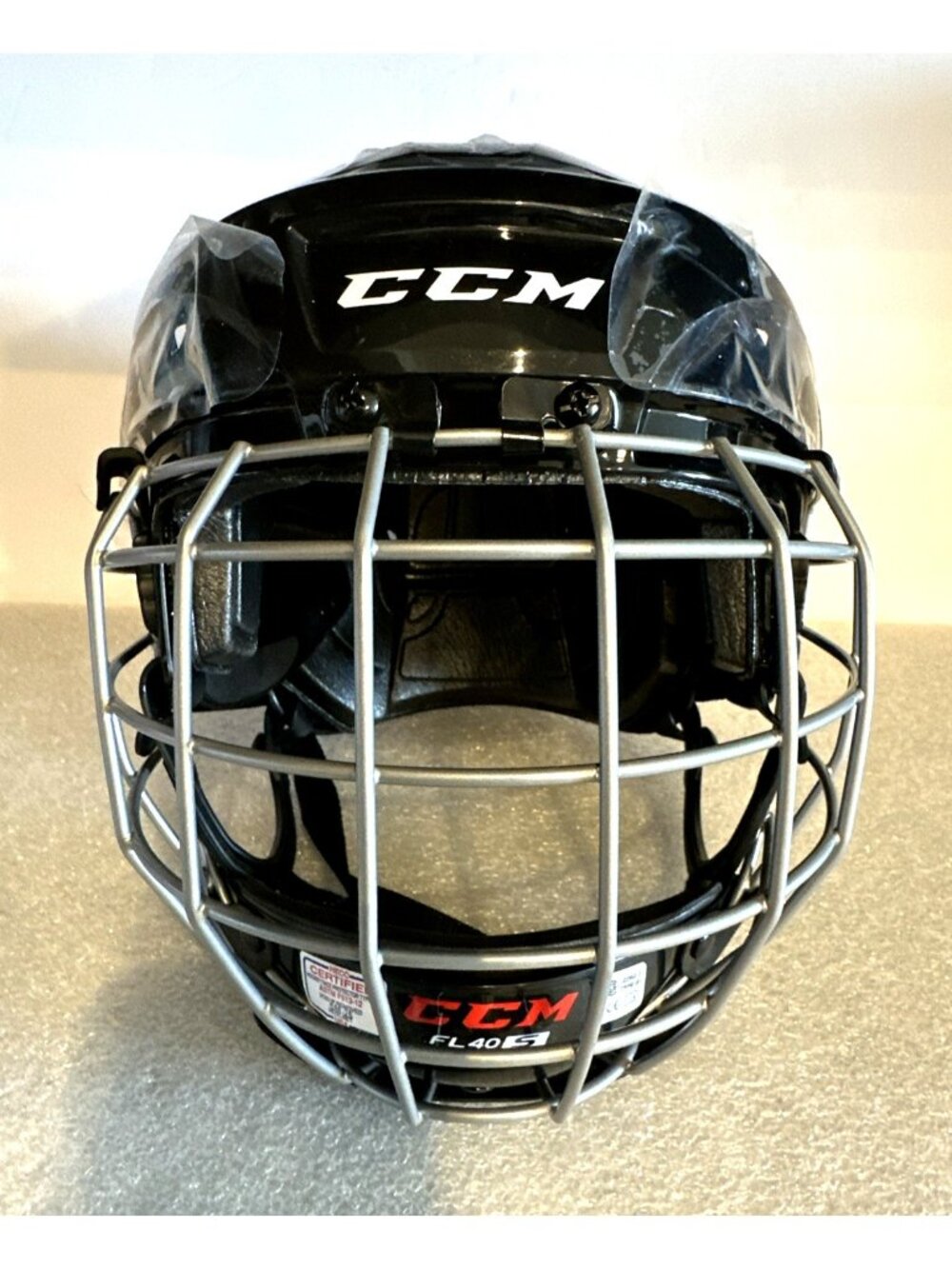 CCM FL40 S Ice Hockey Player Helmet With Cage Combo Sz Small 2016 CSA HECC Cert.